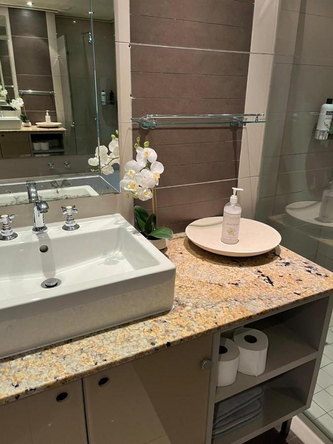 Cape Royale Luxury Suite ケープタウン エクステリア 写真